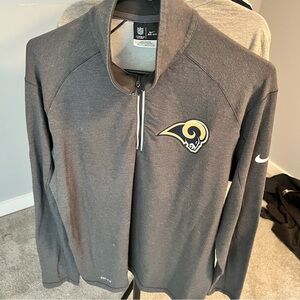 LA Rams Lot - Men’s Medium